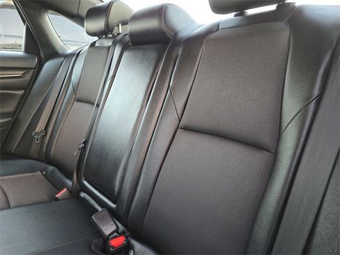 Used 2022 Honda Accord Sport image 9