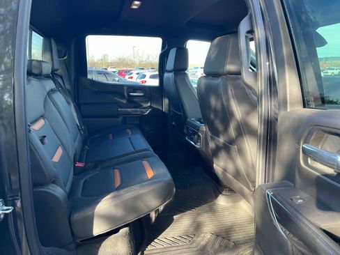 Used 2020 GMC Sierra 1500 AT4 w/ AT4 Premium Package image 11
