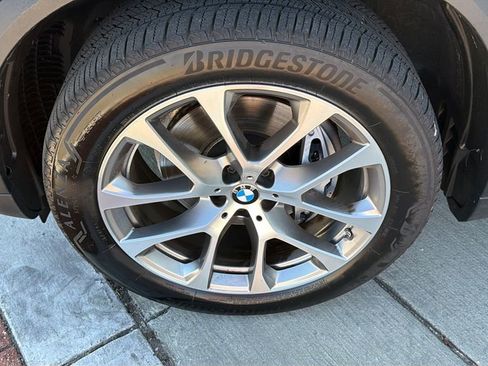 Used 2025 BMW X5 sDrive40i w/ Climate Comfort Package image 6