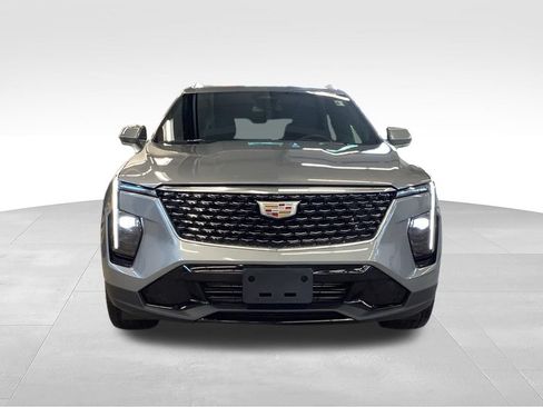 Used 2024 Cadillac XT4 Premium Luxury AWD/4WD image 5