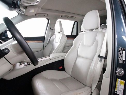 Used 2021 Volvo XC90 T8 Inscription Expression w/ Protection Package Premier image 20