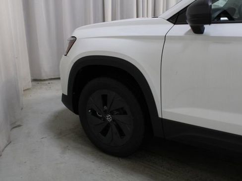 New 2026 Volkswagen Taos S image 28