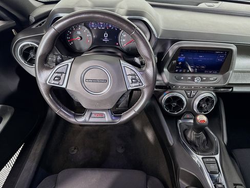 Used 2021 Chevrolet Camaro SS RWD image 16