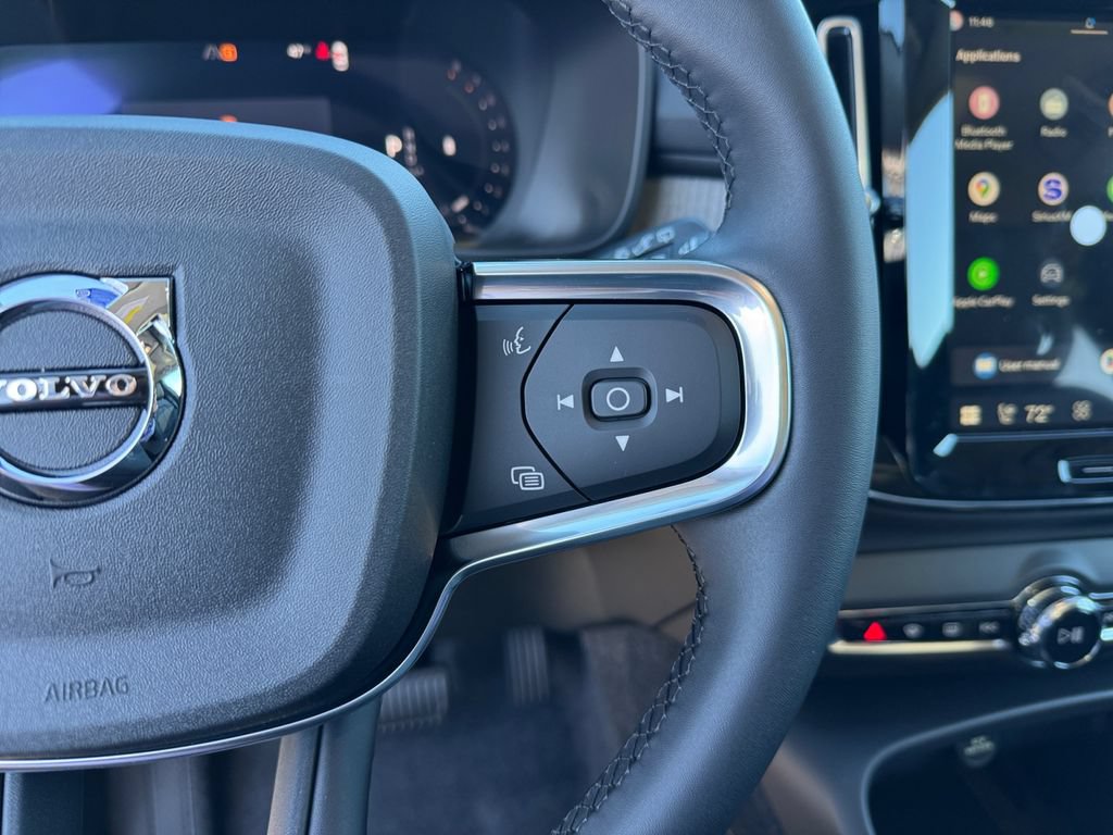 Certified 2026 Volvo XC40 B5 Plus w/ Climate Package AWD/4WD image 17