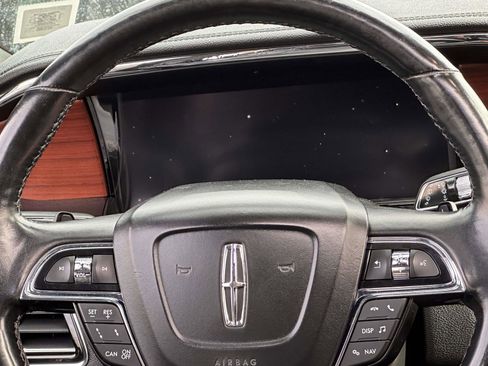 Used 2021 Lincoln Navigator L Reserve image 17