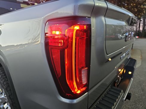 Used 2025 GMC Sierra 1500 Denali image 35