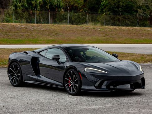 Used 2025 McLaren GTS image 14