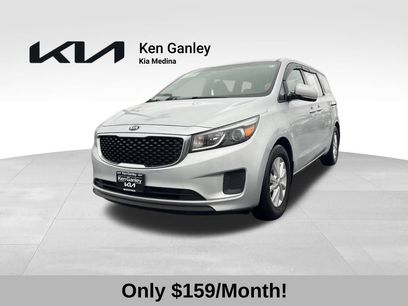 Used 2017 Kia Sedona L