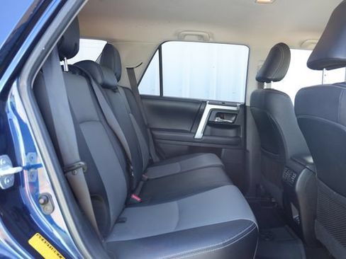 Used 2020 Toyota 4Runner SR5 Premium AWD/4WD image 25