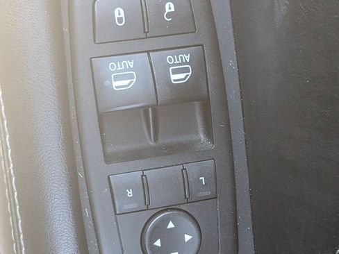 Used 2015 Dodge Challenger R/T Plus image 15