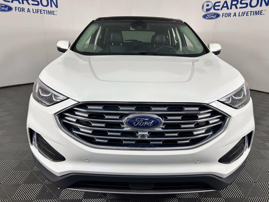 Used 2024 Ford Edge Titanium w/ Equipment Group 301A AWD/4WD image 2