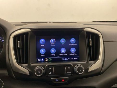 Certified 2024 GMC Terrain SLT w/ Infotainment Package II image 10