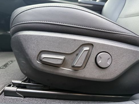 Used 2024 Kia EV6 Light image 25