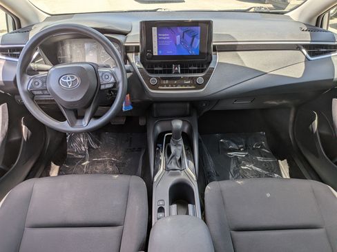 Used 2025 Toyota Corolla LE FWD image 15