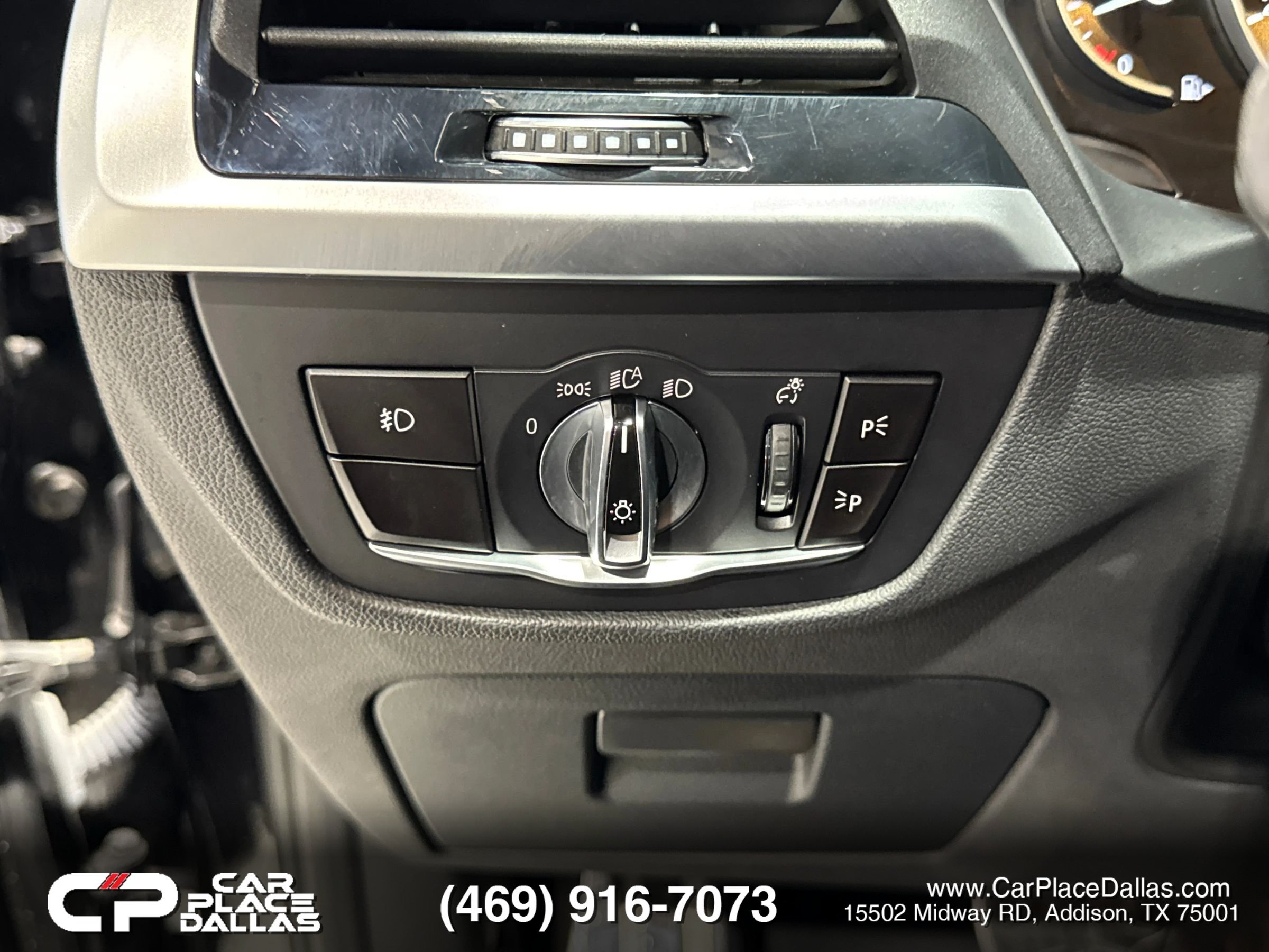 Used 2019 BMW X3 sDrive30i w/ M Sport Package RWD image 39