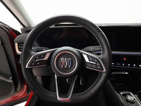 Certified 2025 Buick Envision Sport Touring image 12