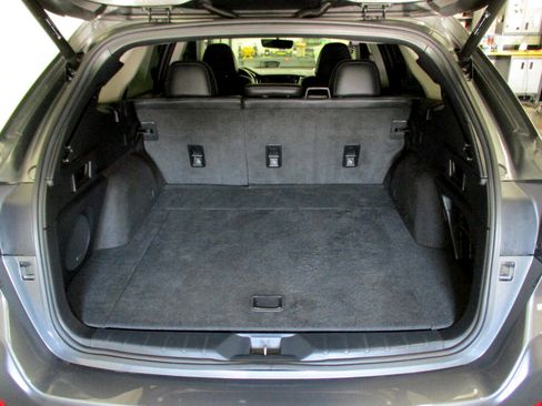 Used 2021 Subaru Outback Limited image 13