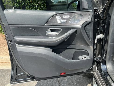 Used 2022 Mercedes-Benz GLE 450 4MATIC image 25