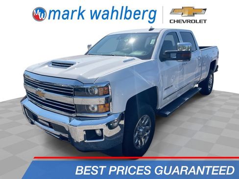 Used 2019 Chevrolet Silverado 2500 LTZ w/ Duramax Plus Package AWD/4WD image 1