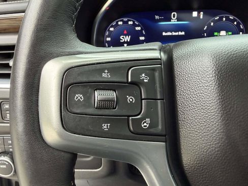 Used 2023 Chevrolet Tahoe Premier AWD/4WD image 10
