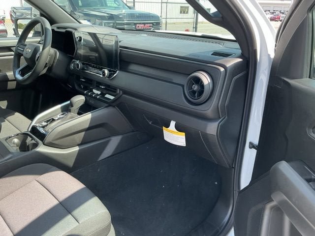 New 2026 Chevrolet Colorado W/T w/ WT Custom Package AWD/4WD image 16