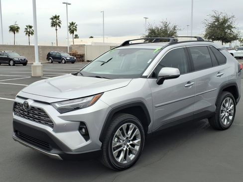 Certified 2022 Toyota RAV4 Limited image 8