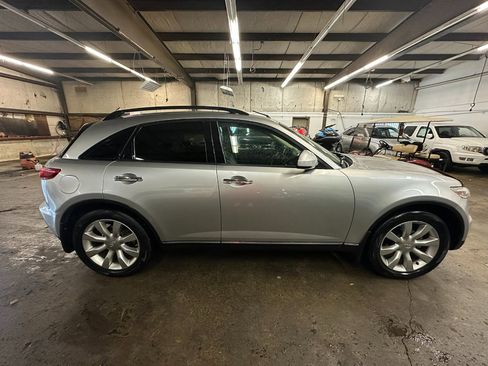 Used 2003 INFINITI FX45 FX45 AWD w/ Premium Pkg image 4