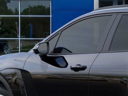 New 2025 Chevrolet Blazer EV LT image 12