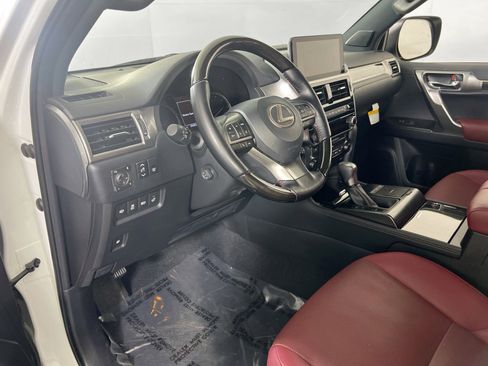 Used 2023 Lexus GX 460 Premium image 9