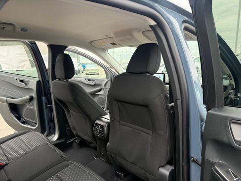 New 2026 Ford Escape Active w/ Cold Weather Package FWD image 19