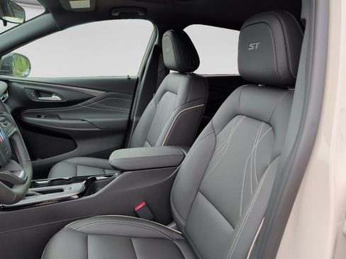 New 2026 Buick Envista Sport Touring w/ Studio Series FWD image 22