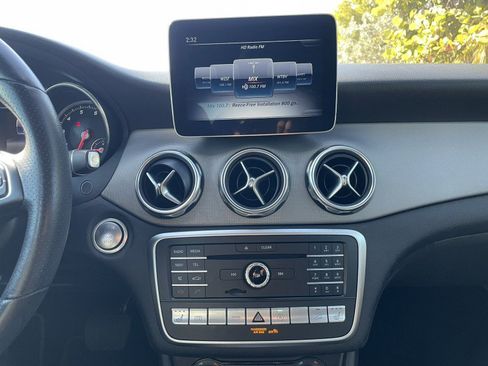 Used 2019 Mercedes-Benz GLA 250 GLA 250~1 OWNER~ONLINE FINANCE image 18