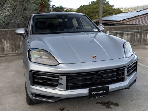 Certified 2026 Porsche Cayenne Coupe AWD/4WD image 15