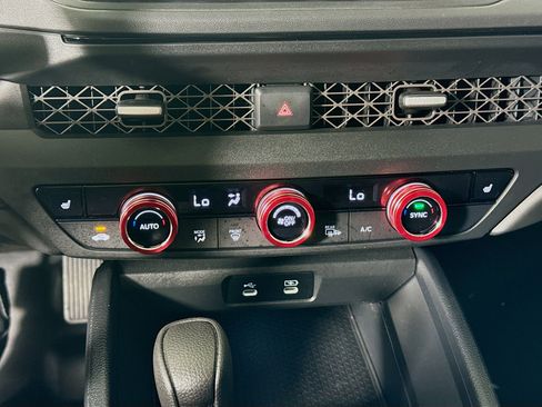 Used 2025 Honda Accord SE image 16