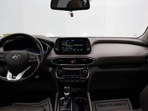 Used 2019 Hyundai Santa Fe AWD image 19