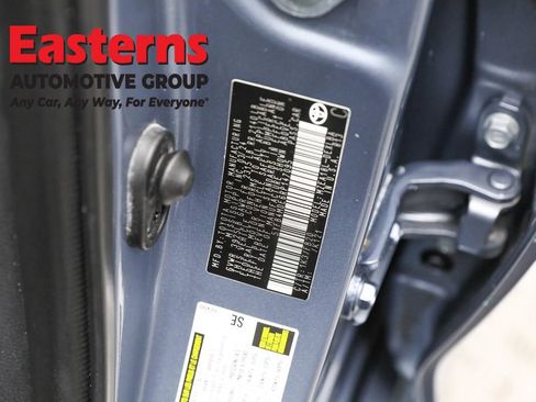 Used 2024 Toyota Corolla LE image 33