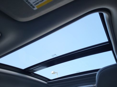 Certified 2023 Chevrolet Malibu LT image 29