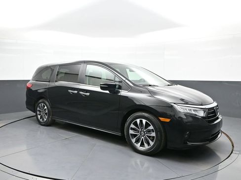 Used 2024 Honda Odyssey EX-L image 4