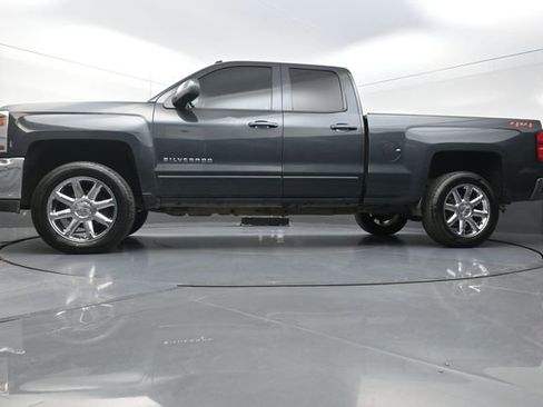 Used 2018 Chevrolet Silverado 1500 LT image 10
