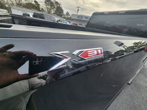 Used 2019 GMC Sierra 1500 4x4 Double Cab image 17