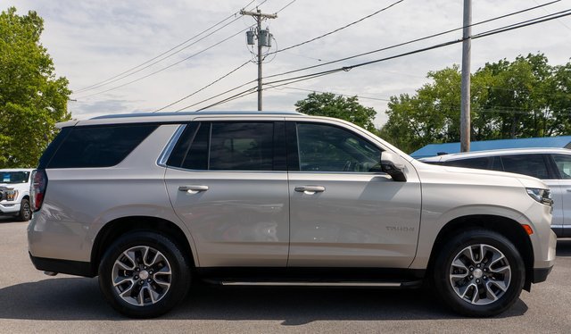 Used 2022 Chevrolet Tahoe LT w/ LT Signature Plus Package AWD/4WD image 5