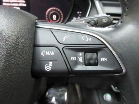 Used 2019 Audi Q5 2.0T Premium Plus w/ Premium Plus Package AWD/4WD image 22