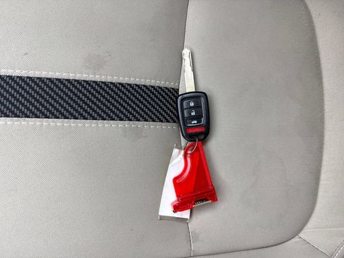 Used 2019 Honda Civic LX image 50