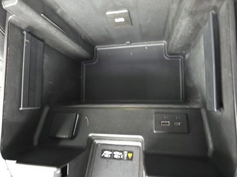 Used 2024 Chevrolet Silverado 1500 ZR2 w/ Technology Package image 43