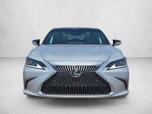 Used 2020 Lexus ES 350 w/ Premium Package FWD image 2