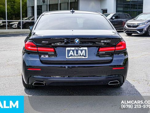 Used 2022 BMW 530i xDrive w/ Convenience Package image 11
