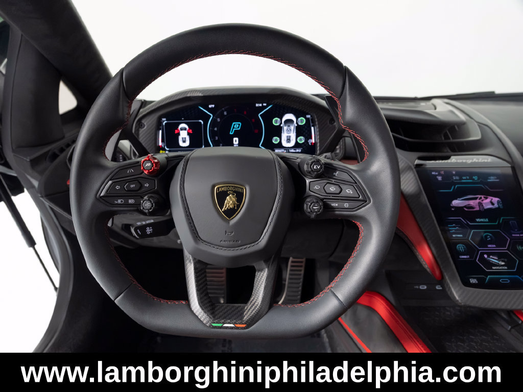 Used 2024 Lamborghini Revuelto AWD/4WD image 18