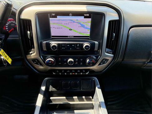 Used 2016 GMC Sierra 1500 Denali w/ Enhanced Driver Alert Package AWD/4WD image 19