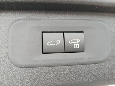 New 2026 Toyota Grand Highlander Platinum image 13