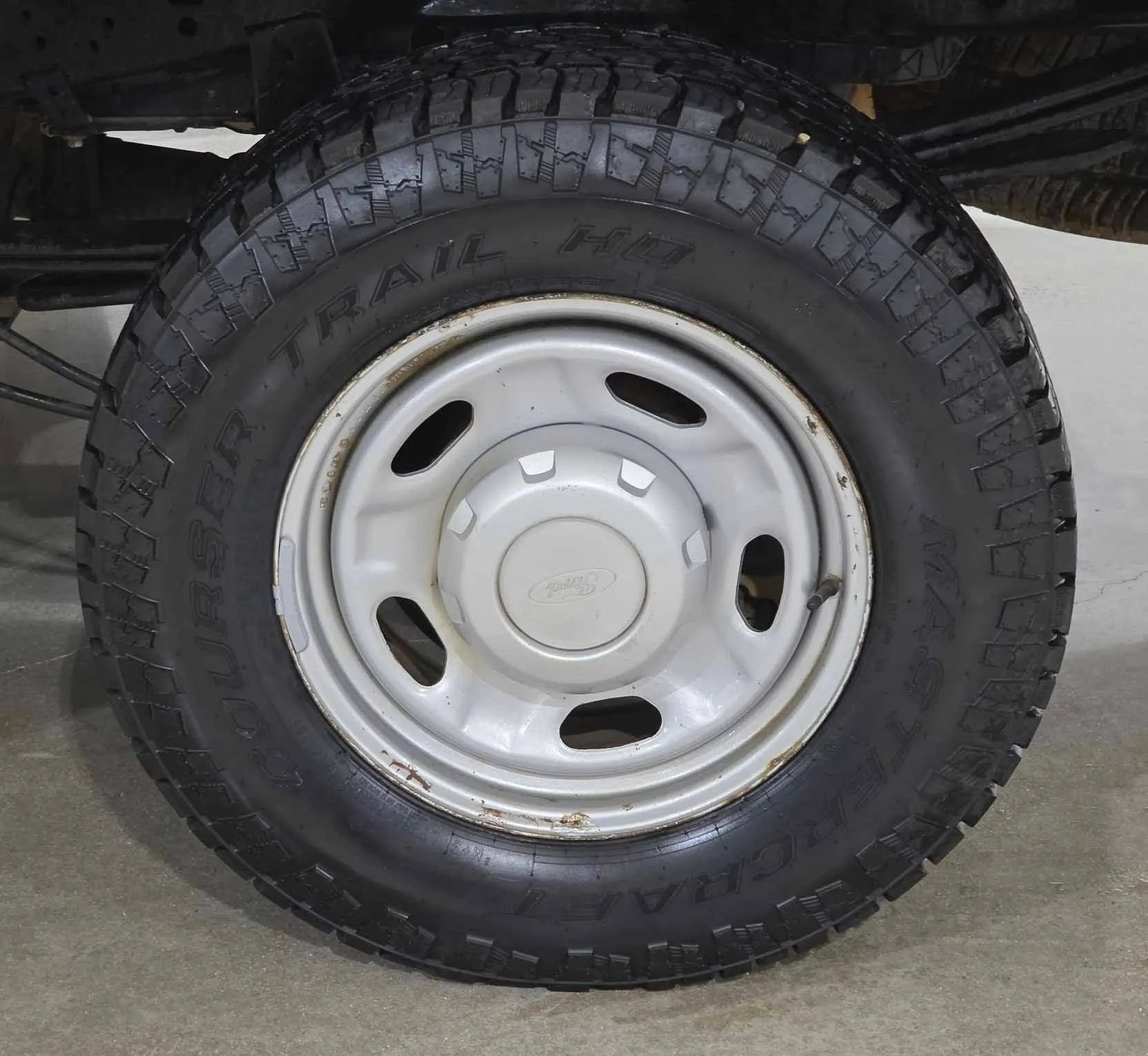 Used 2017 Ford F250 XL w/ Power Equipment Group AWD/4WD image 33